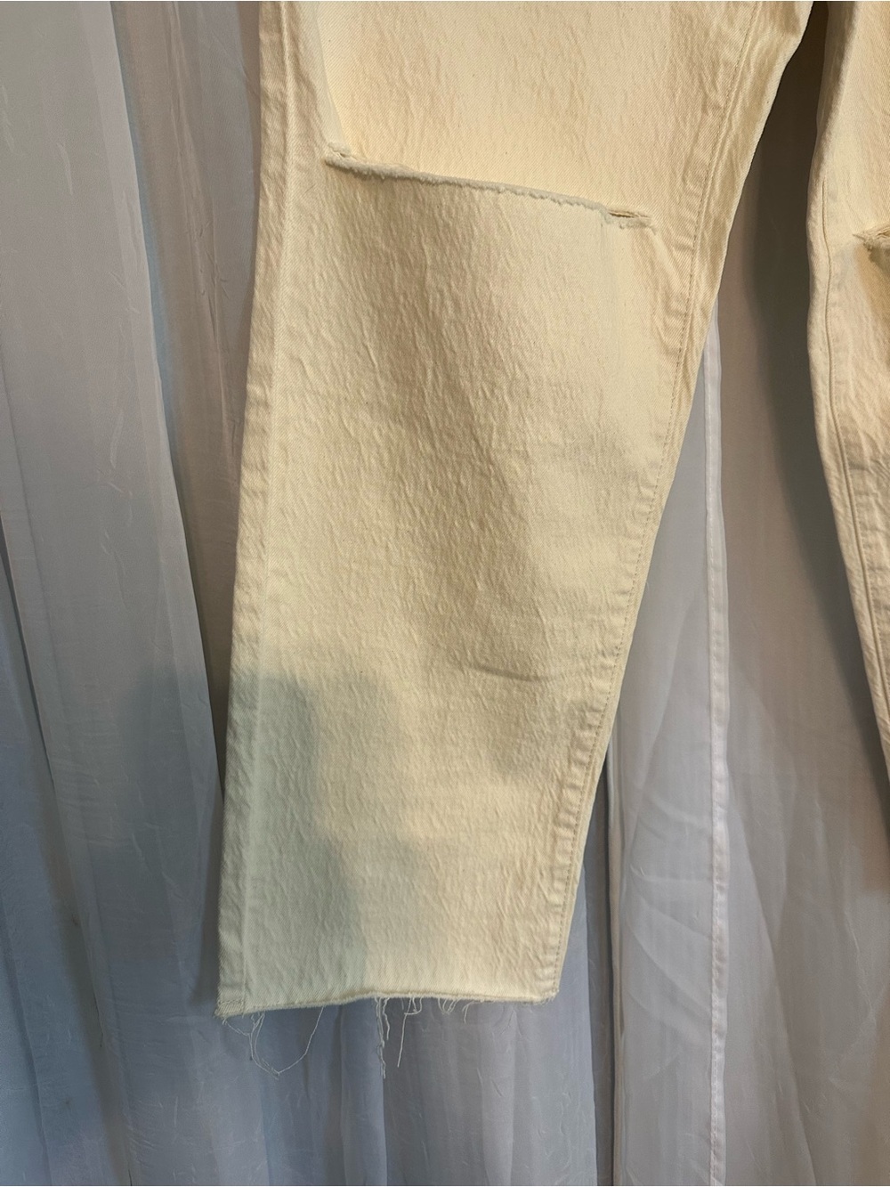 Cream Vintage High-Waist, Wide Leg, Distressed Jeans - Picture 4 of 6